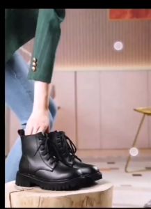 Size 35-40 Womens Casual Martin Boots Retro Midsole Boots Black Fashionable Thick Soled Shoes