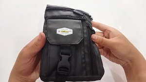 Tas Selempang Kecil Sako Wallet Dompet Gantung HP Kartu Pria Slingbag Waterproof Anti Air AKZ 612