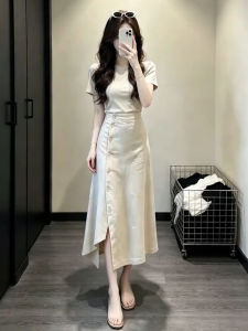 SENWA | Stylish Small-sized Female Set T-Shirt Half Skirt