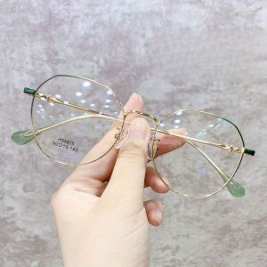 2D Flat Light Korean Trendy Anti Blue Light Radiation Glasses for Women Can Be Paired with Eye Protection Flat Frame Glasses