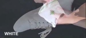 【Low-Priced】Canvas Shoes Repair Pen 30ml White/Black Shoes Magic Pen Cloth Color Soft Cloth Dyeing Waterproof Pen Remover Dirt Quick Whiten Sports Effective