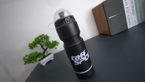 TaffSPORT Botol Minum Sepeda Olahraga Plastik BPA Free 730ml