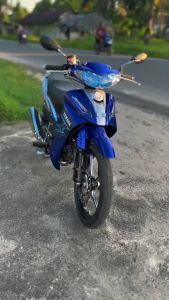 STRIPING STICKER LIS LES POLET yamaha jupiter z silver biru 2006 list body standar berkualitas termurah Mahkota Stiker
