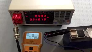 Rc3563 เครื่องทดสอบความต้านทานภายในแบตเตอรี่ โครเมี่ยมนิกเกิล AC สี่สาย เครื่องทดสอบแรงดันไฟฟ้าแบตเตอรี่ลิเธียม 200Ω 100Ω