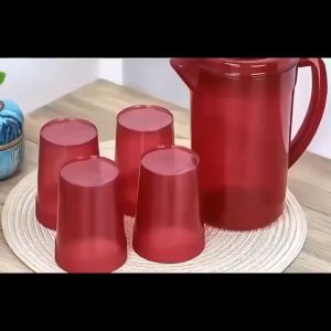 1.5L Large Capacity Water Bottle with 4 Cups Graduated Drink Milk Coffee Water Jug Home Resistant Heat Supplies Transparent Water Pitcher Large-Capacity Water Pitcher With Cup Heat Resistant Household Teapot Kettle Beverage Storage Container Bottle