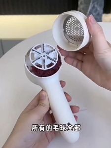 Mint Green Rechargeable Electric Fuzz Remover & Sweater Shaver Battery Operated Lint and Hairball Removal Tool for Clothes Honeycomb Protective Net Sweater Maintenance | Portable Lint Remover | Efficient Fuzz Removal Fabric Shaver Fuzz Remover