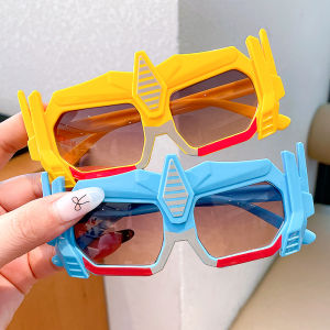 Cool Boys Sunglasses 2025 New Cartoon Transformer Childrens UV Protection Fashionable Sunscreen Glasses for Boys Kids Accessories