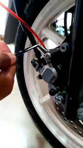 Sepaket spuit 50cc suntikan dan minyak rem bonus selang