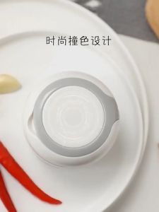 Mini Garlic Slicer & Hand Pull Garlic Grinder: A Compact Kitchen Tool