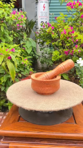Bộ Cối Chày Gỗ Dừa Dùng Đâm Tiêu Giã Tỏi Ớt Nghiền Gia Vị Đồ Dùng Nhà Bếp Gọn Nhẹ Chống Mốc Chống Mùi - KIM TỨ