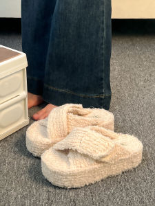 Internet Influencer Street Snap French Style Thick Sole Fluffy Slippers Female Outwear 2024 Fall and Winter New Arrival Small Height Increased by Lazy Slippers