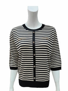 สลิมฟิต ลายทาง เสื้อผ้าถัก แขนสั้นคอกลม เสื้อท่อนบน สําหรับผู้หญิงวัยกลางคนแบบบาง ฤดูใบไม้ร่วง เสื้อยืดแฟชั่นพื้นฐานแขนเจ็ดจุด