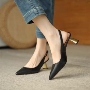2025 New Leather French Retro Toe-Covering Sandals Medium Heel Thin Heel High Heels Pointed Toe Backless Single Shoes Womens Shoes