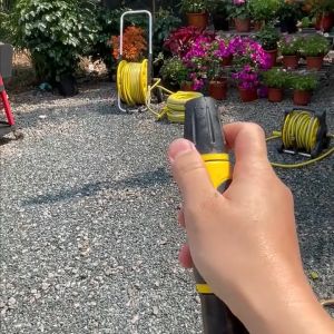 Hardware High Pressure Bumblebee Fountain Pen Portable outdoor Water Gun Sprayer High Pressure Nozzle for Garden Hose