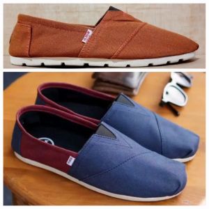 Sepatu slip on pria wanita kanvas santai flat shoes kasual loafers kerja kuliah cewek cowok terbaru