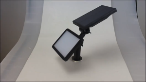 Lampu Taman Hias Solar Panel Tancap Tanah Sensor Cahaya IP65 Warm White 3W