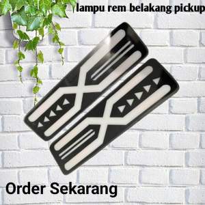 Lampu belakang pickup new carry tayo Futura carry 1.0/1.5 L300 Phanter kijang Mega carry apv katana Dll