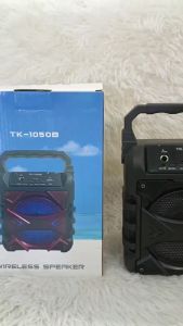 V2S TK1050 4" Mini Karaoke Portable Wireless Bluetooth Speaker Supports with Tf Card Usb And Fm Radio With Mic