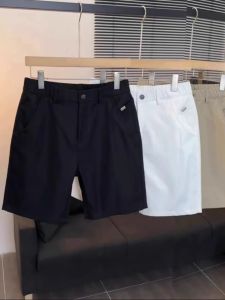 Luxurious Casual Mens Shorts Summer Trend Straight Leg Solid Color Five-Quarter Pants Fashionable Urban Style Breathable Polyester Fiber