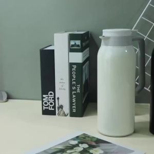 304 Stainless Steel Dustproof Insulated Flask 1.5L