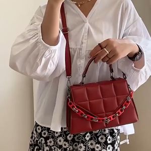 Women Handbag 2022 New Trend Fashion Square Sling Bag Chain Crossbody Bag