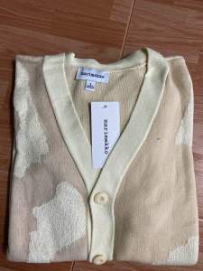 เสื้อคลุมไหมพรมแขนยาว