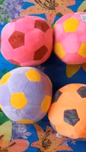 Bola mainan anak empuk lembut halus