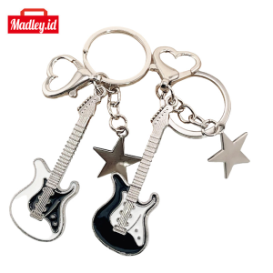 MAdley Gantungan Kunci Gitar yang Trendi: Ideal untuk Pasangan dan Kolektor Musik KEY19