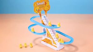Mainan Anak Music Track Bebek Tangga / Mainan Anak Lokal Seluncuran Tangga Musik Bebek
