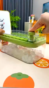 🧊64ช่อง🧊แม่พิมพ์ทำน้ำแข็ง ที่ทำน้ำแข็ง มีฝาปิด พร้อมถาด แถมฟรี ที่ตัก🫗