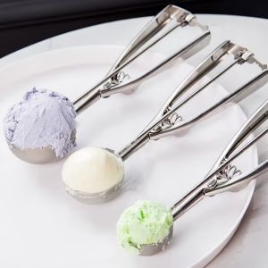 Ice cream spoon biscuit spoon trigger spring handle spherical design digging ball kitchen accessories cooking tools