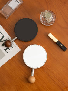 Mặt Gương Trang Điểm Cầm Tay Có Tay Cầm Phụ Kiện Làm Đẹp Cầm Tay Cổ Điển Đồ Dùng Cá Nhân Đồ Dùng Vệ Sinh Gia Dụng