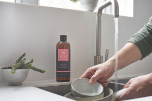 SOAPNUT REPUBLIC Dish Wash 500ml - Organic baby bottle cleanser gentle on skin safe for babies remove oil antibacteria plant based essential oils child-friendly family-friendly soapnut berries