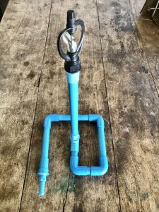 สปริงเกอร์รดน้ำต้นไม้ สนามหญ้า หรือ จุดที่ต้องการ รัศมีวงน้ำ 5-6 เมตร ใช้ง่ายเคลื่อนย้ายง่าย ขนาดท่อ 4หุน หรือ 1/2"