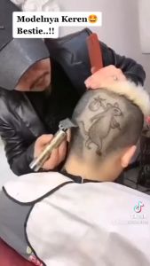 Alat Cukur Rambut Elektrik Charger Full Set Pemotong Jenggot Kumis Hair Clipper Portabel Original - Dilengkapi 4 Sisir Batas - Pengisian Daya USB - Motor Berkualitas Tinggi (Optional Minyak)