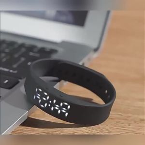 Vibrating Alarm Wristband Silent Vibrating Timer Clock 3-mode Alarms Daily Organizer Timer Bracelet For Kids Men Women Elderly