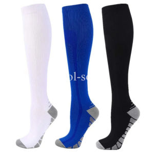 Christmas Gift Guide: Compression & Sports Socks for Men & Women