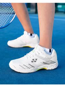 Ultra-Light Breathable Badminton Shoes Mens Womens Professional Competition Training Shoes Wear-Resistant Shock-Absorption Rubber