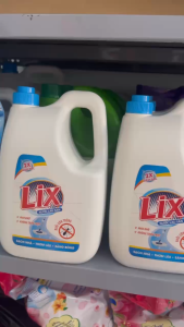 Nước Lau Sàn Lix 2x Đậm Đặc Đuổi Côn Trùng Can 3.6 lít - CLEAN MART
