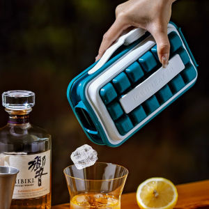 Food Grade Silicone Ice Tray Ice Cube Maker Sealed Press down Ice Mold Kitchen Tool Ice Ball Kettle Accessories Icebreaker Pop