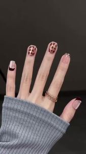 10Pcs Cat Eye French Short Almond Handmade Fake Nails with Diamond Decoration Design Nail Art Simple Fashion Press on False Nail