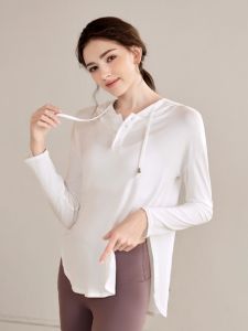 Early Autumn Women's Fitness Wear: A Guide to Pure Color Hoodies & Quick-Drying T-Shirts