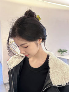 Gold Drop Earrings Women Luxury Minimalist Design Sensation Metal High-End Feeling Silver Color Ear Jewelry Studs Fresh out