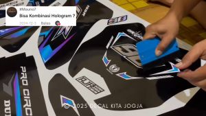 Decal yamaha wr 155 stiker wr 155 hitam list biru cutting hologram full body C8-045 C8-127 C8-109