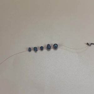 Topranc 60Pcs Removable Fishing Weights Sinkers - 5 Sizes - Split Shot Open Lead Sinker Clip On Weights for Line Accessories