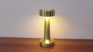 โคมไฟร้านอาหาร  แบบชาร์ หรี่ 3 ระดับ โคมไฟตั้งโต๊ะ LED มินิมอล ตกแต่งห้อง โต๊ะอาหาร โคมไฟตั้งโต๊ะ