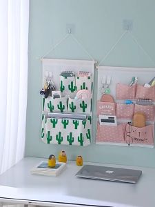 Pouch gantung sekat unik karakter/Tempat gantung sekat unik karakter