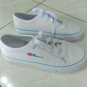 SEPATU KARET TALI  NEW ERA LBE 9031 TERLARIS