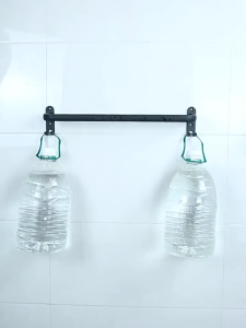 Elegant Matte Black Aluminum Towel Rack with Satin Finish and Wall-Mounted Design