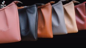 DOMPET POUCH WANITA 3 LIPAT WATERPROOF BY ARSY DOMPET WANITA DOMPET PANJANG DOMPET TANGAN JINJING DOMPET TALI DOMPET LUCU IMPORT POUCH JOVITA DOMPET WANITA/DOMPET HP aysila nanda